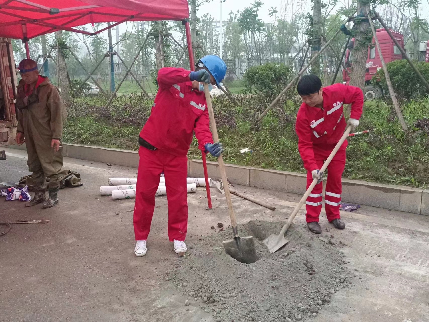 北湖管道疏通哪家好】及时进行市政管道清淤