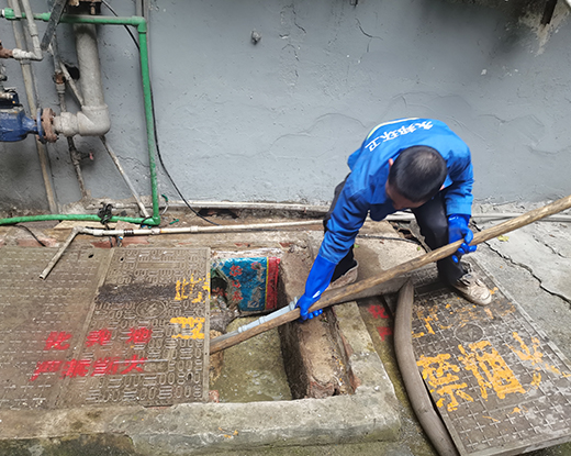 北湖清掏化粪池